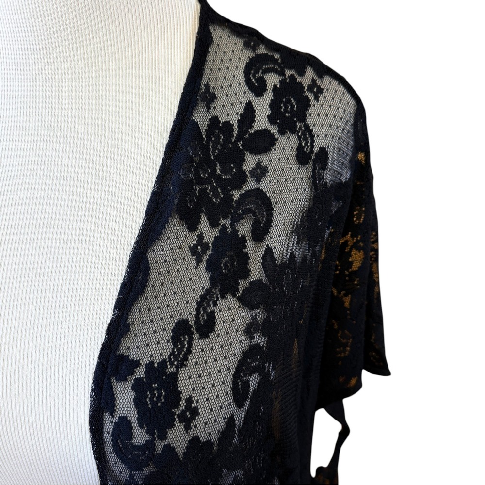 Torrid Black Floral Lace Longline Kimono Sheer Open Front Duster Size 1/2 - Picture 2 of 8
